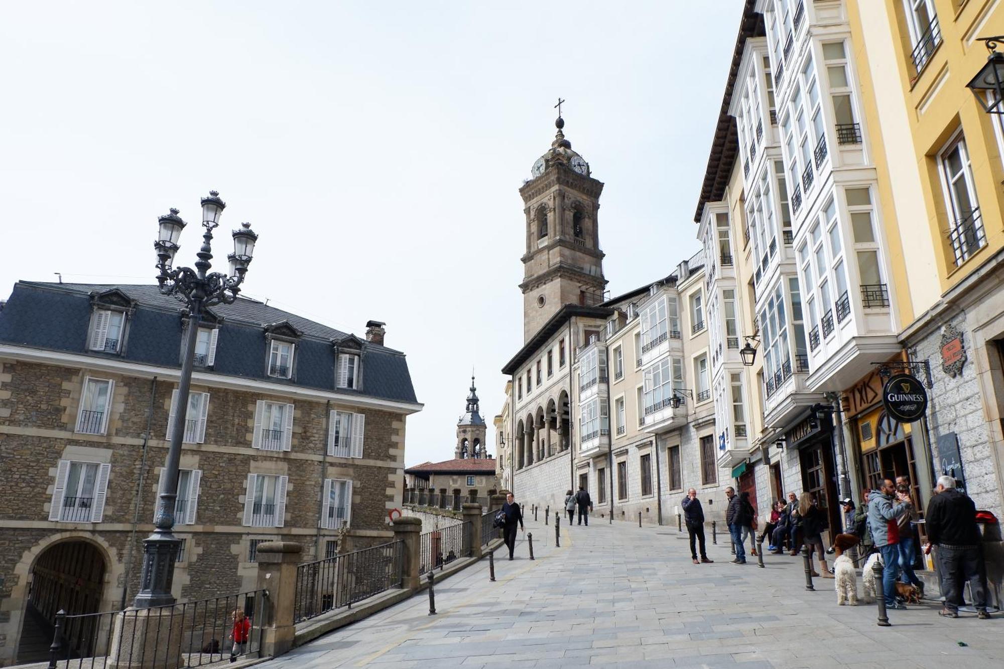 Apartamento Pintoreria Casco Medieval Vitoria-Gasteiz Zewnętrze zdjęcie